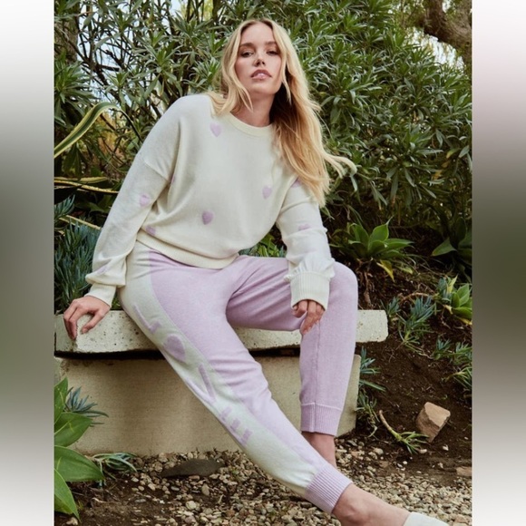 SPIRITUAL GANGSTER LOVE HIGH RISE JOGGERS PARTNERS WITH FEED AMERICA - Picture 3 of 13